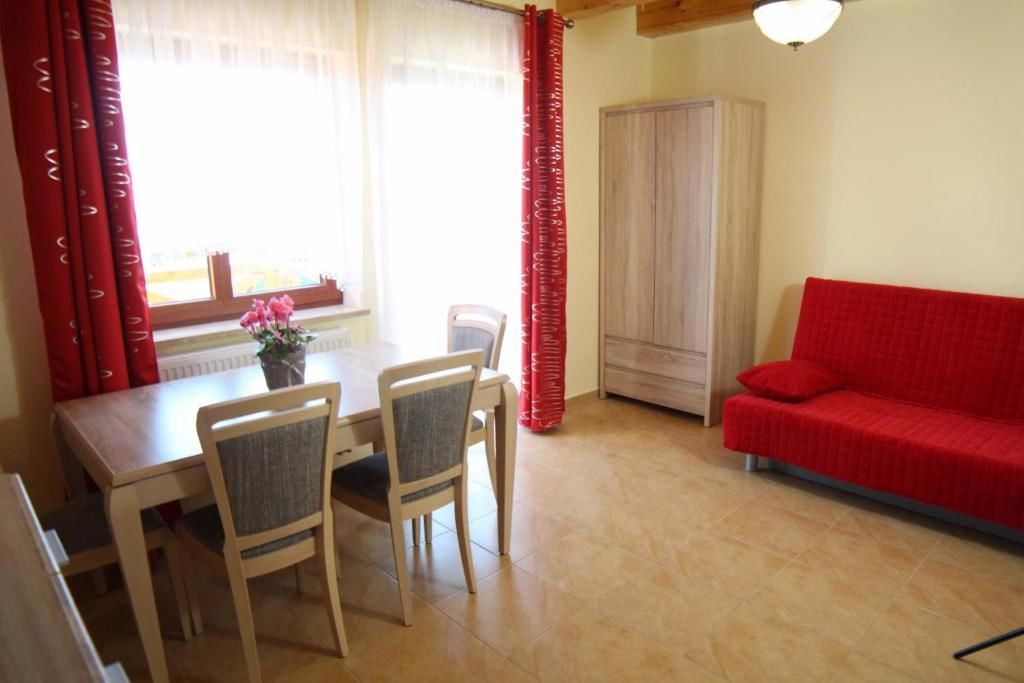 Загородные дома Apartamenty U Bandurskich Sikorzyno-65